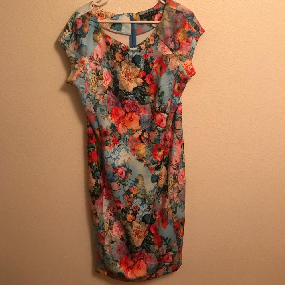 Sold elsewhere* Sami+Dani floral 16w dress